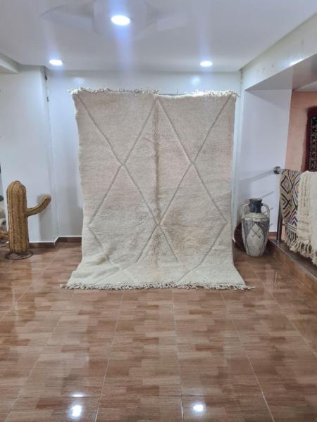 White Fayez Marokkaans handgemaakt tapijt